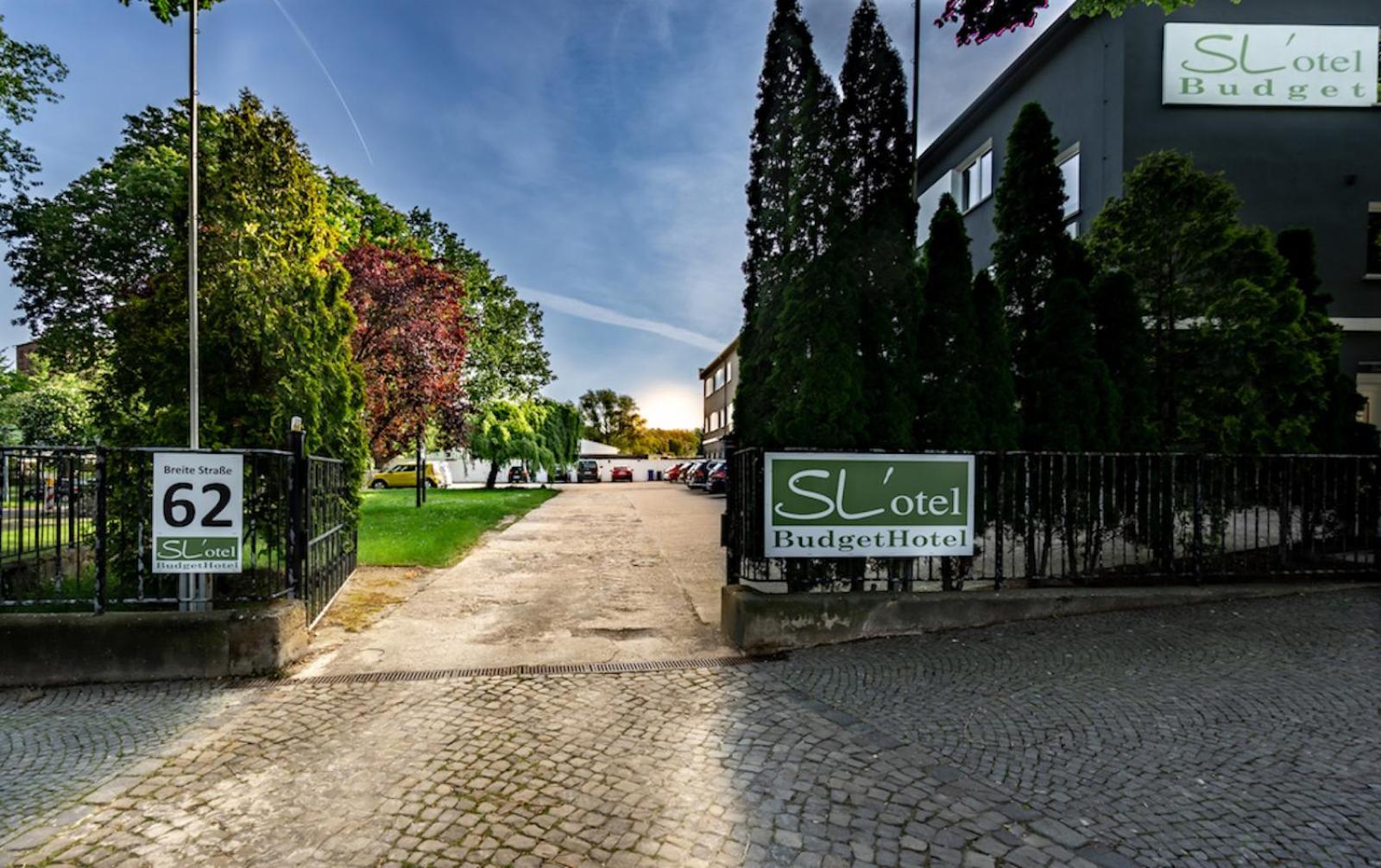 Sl'Otel Budget Bernburg Exteriör bild
