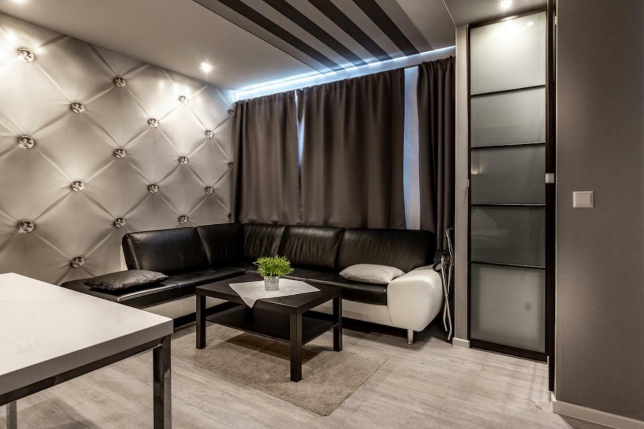 Sl'Otel Budget Bernburg Exteriör bild